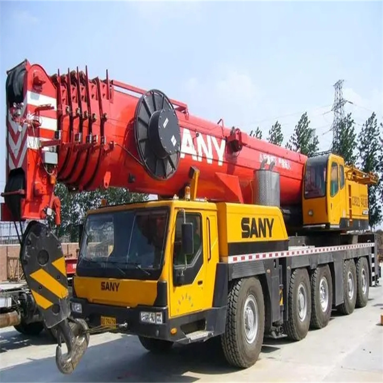 泗水附近工地哪里有吊车出租|应急吊装服务|24小时灵活调度