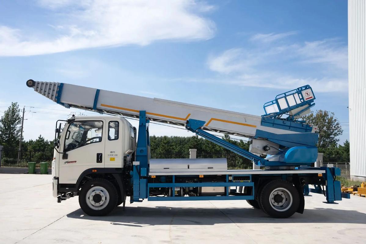 泗水云梯上料车租赁费用