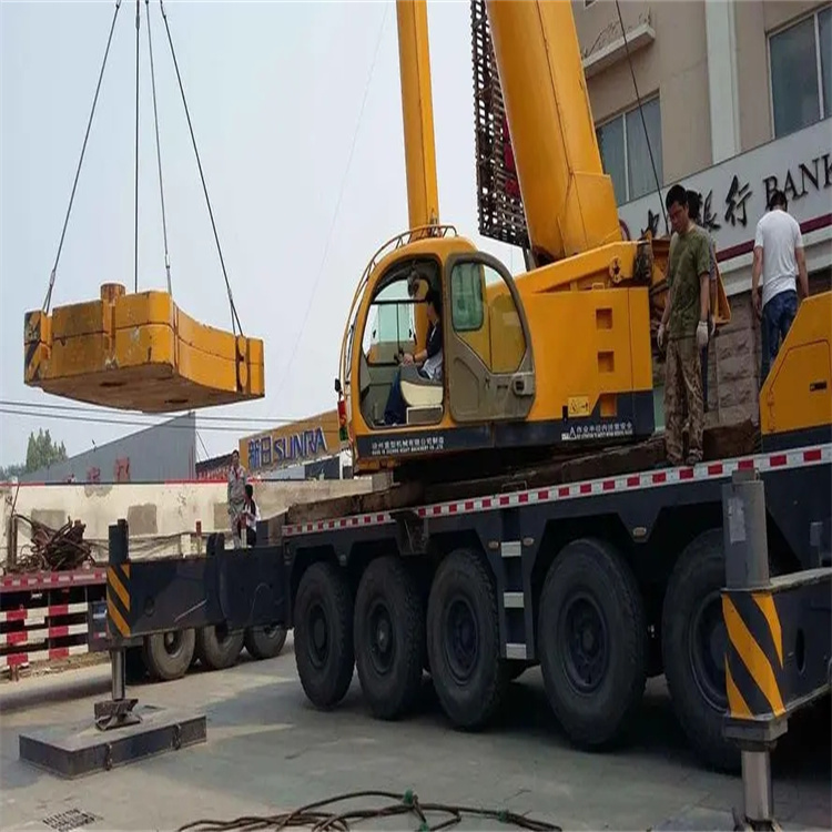 泗水当地吊车出租|机器吊装|75吨|工厂搬迁服务