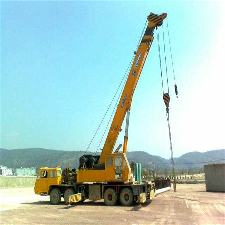 泗水小型吊车出租价格是多少